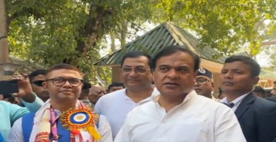 कांग्रेस की चुनावी रणनीति बांग्लादेशी मूल के मुसलमानों से प्रेरित : असम के सीएम