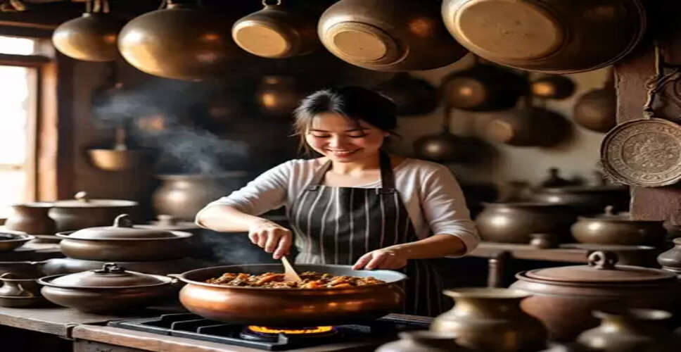 किस धातु के बर्तन में बना खाना होता है औषधि समान? आयुर्वेद से जानिए