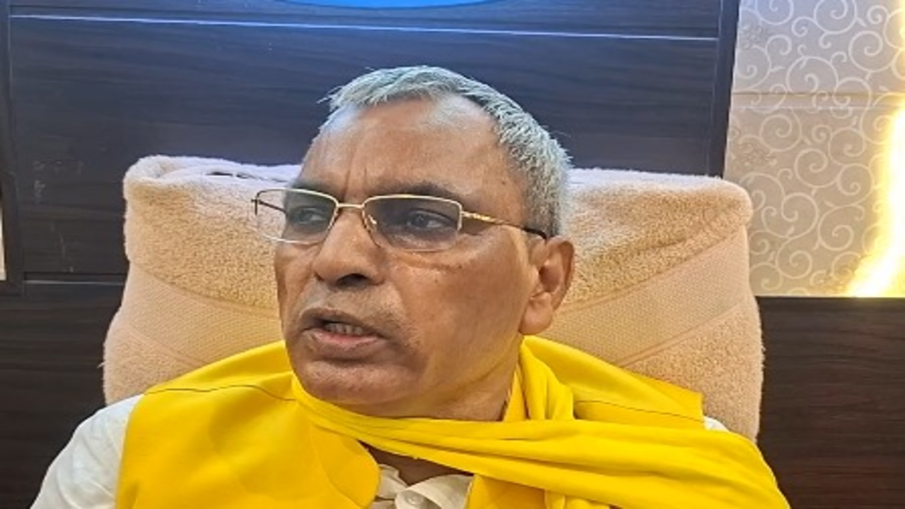 सपा का आतंकराज गिनाकर राजभर का अखिलेश पर तीखा हमला, बोले- दलितों-पिछड़ों पर हुए जुल्म का लेंगे हिसाब