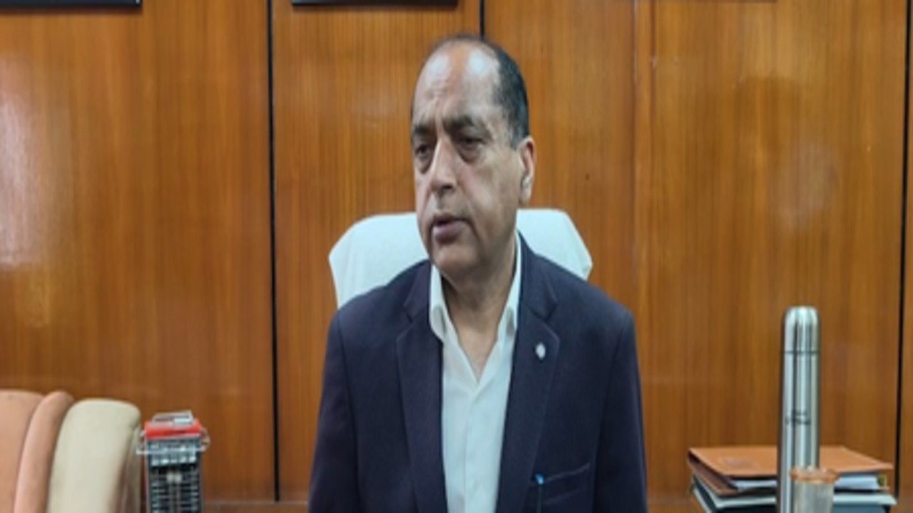हमारे विधायकों ने राष्ट्रगान का अपमान नहीं किया, सीएम को माफी मांगनी होगी: जयराम ठाकुर