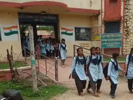 स्कूलों की समस्याओं पर अब तय होगी जवाबदेही, हर महीने 3 चरणों में होंगी बैठकें; शाला दर्पण पोर्टल पर अपलोड होंगे फैसले