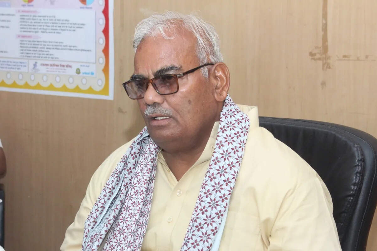 भ्रष्टाचार और अश्लीलता पर अब सख्त होगा शिक्षा विभाग, फुटेज में जानें अब दोषियों के घर के बाहर चस्पा होगी जांच रिपोर्ट