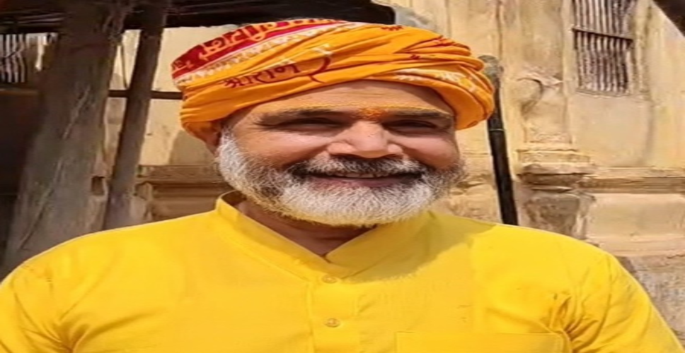 पीएम मोदी का अब तक का शासनकाल बेहद प्रशंसनीय रहा है : संतोष तिवारी