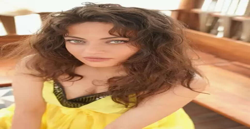 जन्मदिन विशेष : 'इक अजनबी सा अहसास' जगाने वाली स्नेहा, 'ऐश्वर्या राय' का टैग बना 'मुसीबत'