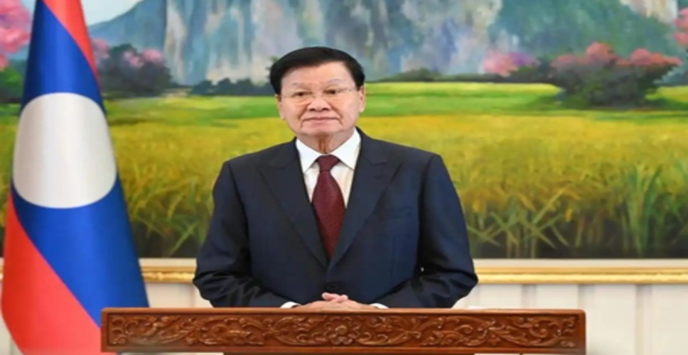 शी चिनफिंग ने थोंगलोन सिसोलिथ को फिर से लाओस का राष्ट्रपति निर्वाचित होने पर बधाई दी