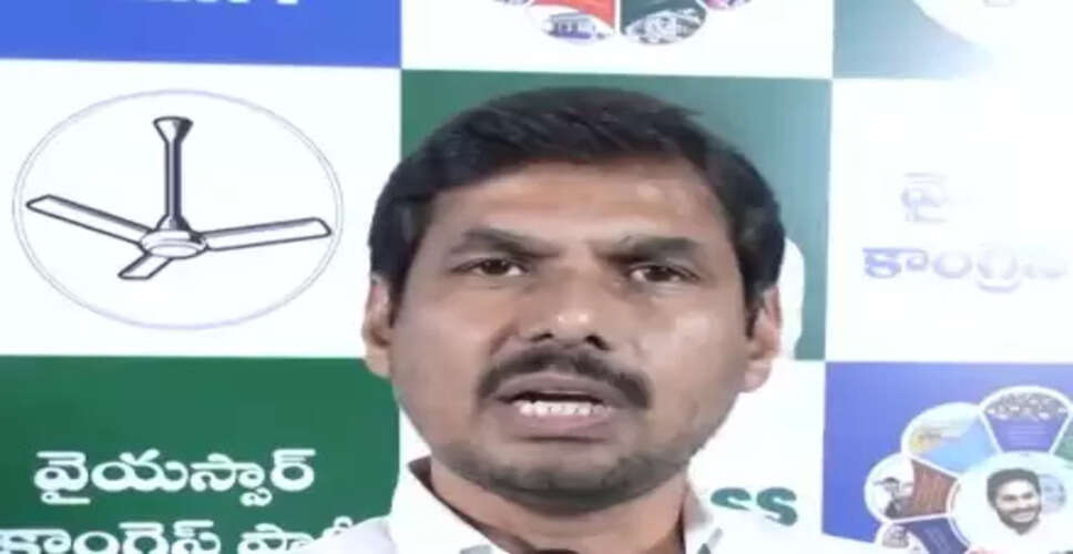 इंडिगो संकट: वाईएसआरसीपी नेता ने नागरिक उड्डयन मंत्री राम मोहन नायडू का इस्तीफा मांगा