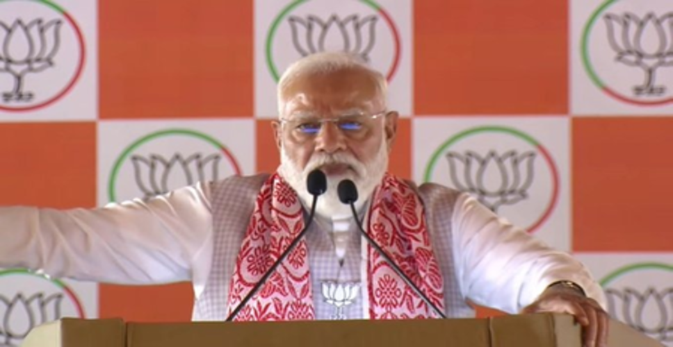 'असम में जनता का उत्साह देखकर कांग्रेस पस्त', पीएम मोदी ने डिब्रूगढ़ से विपक्ष पर बोला तीखा हमला