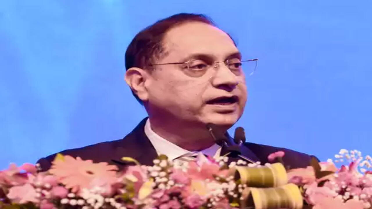 राजेश एक्सपोर्ट्स का मामला अर्ध-न्यायिक मुद्दा है, कानून प्रक्रिया के तहत आदेश का पालन किया जाना चाहिए या इसे चुनौती दी जानी चाहिए: एसईबीआई अध्यक्ष