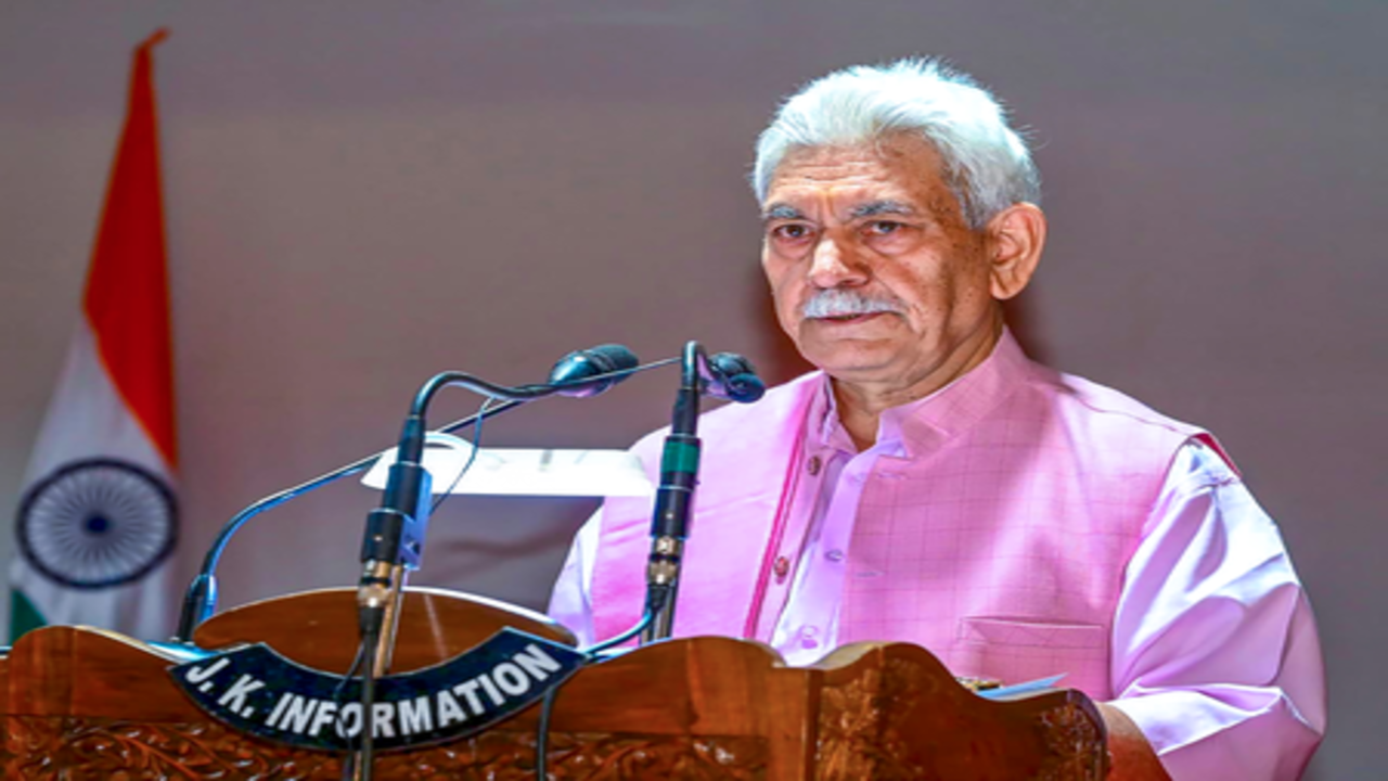 विरासत और विकास को साथ-साथ चलना होगा: उपराज्यपाल सिन्हा