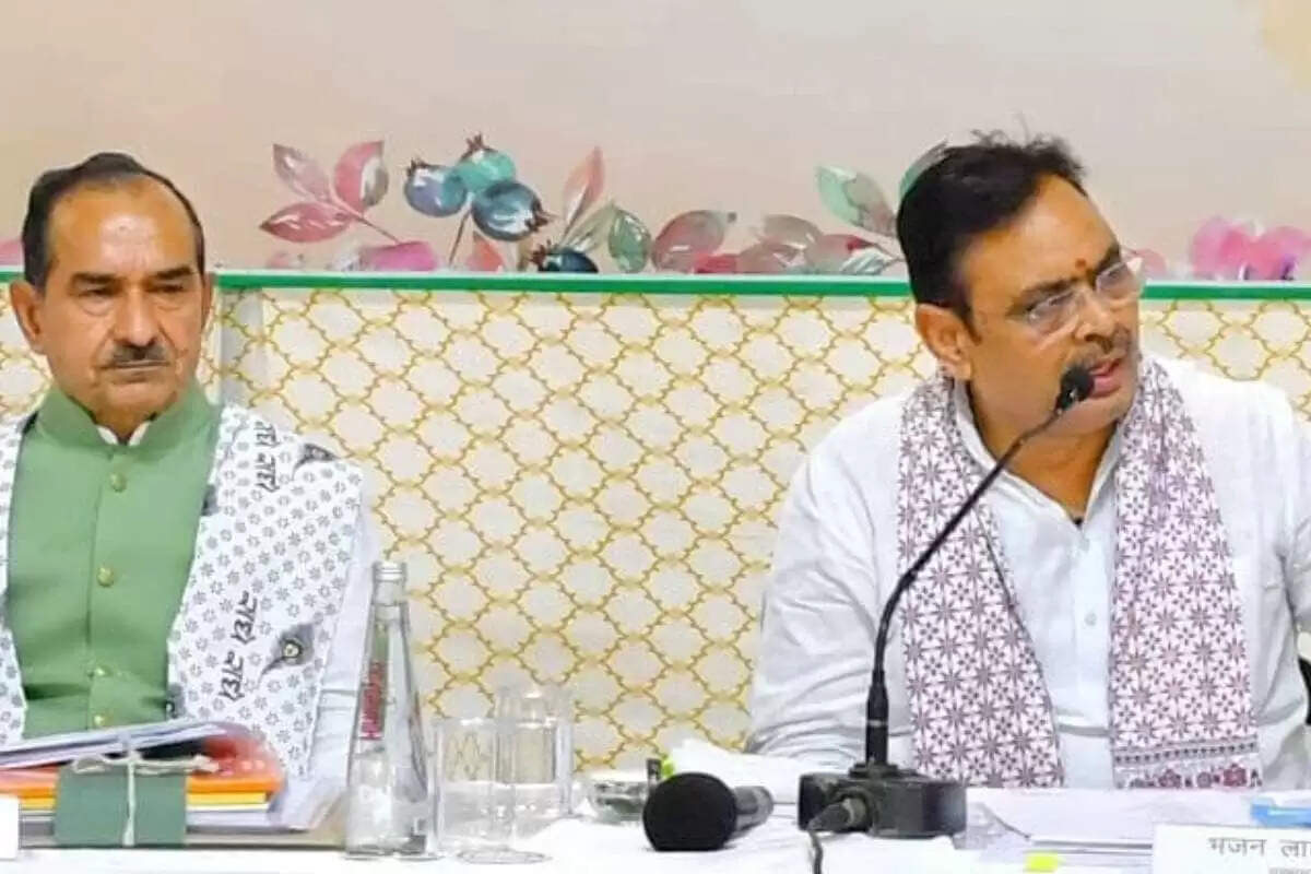 राजस्थान विधानसभा में जमकर हुआ हंगामा, वीडियो में देखे कांग्रेस का वॉकआउट
