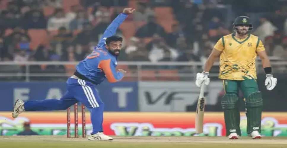 आईसीसी टी20 रैंकिंग: जसप्रीत बुमराह को पछाड़कर सर्वश्रेष्ठ रेटिंग वाले गेंदबाज बने वरुण चक्रवर्ती