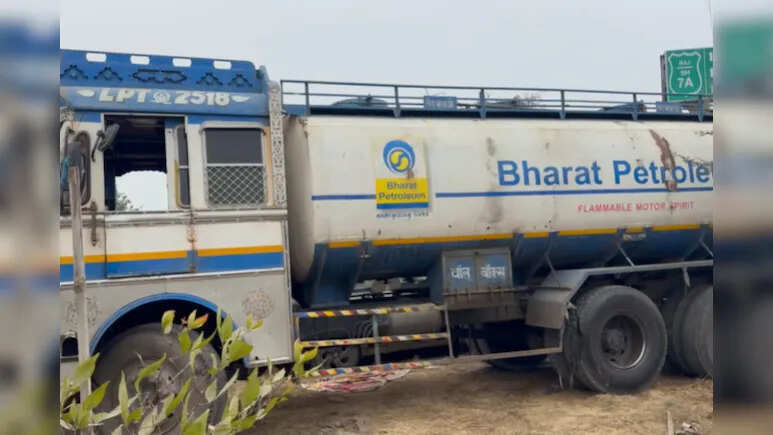 भारत पेट्रोलियम के डीजल टैंकर में शराब तस्करी का खुलासा, राजस्थान-पंजाब सीमा पर बड़ी कार्रवाई