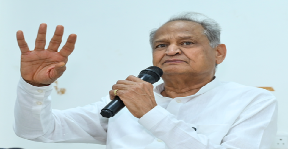 श्रमिक दिवस से पहले गहलोत ने सीएम भजन लाल को लिखा पत्र, राजस्थान में न्यूनतम मजदूरी को बताया बहुत कम