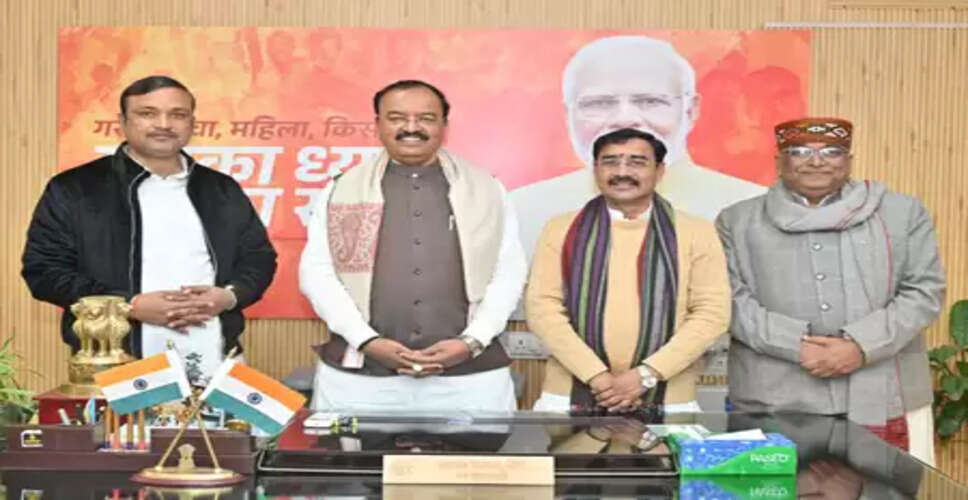 ग्राम चौपालों में 'विकसित भारत-जी राम जी' योजना का प्रचार प्रसार किया जाए: केशव प्रसाद मौर्य