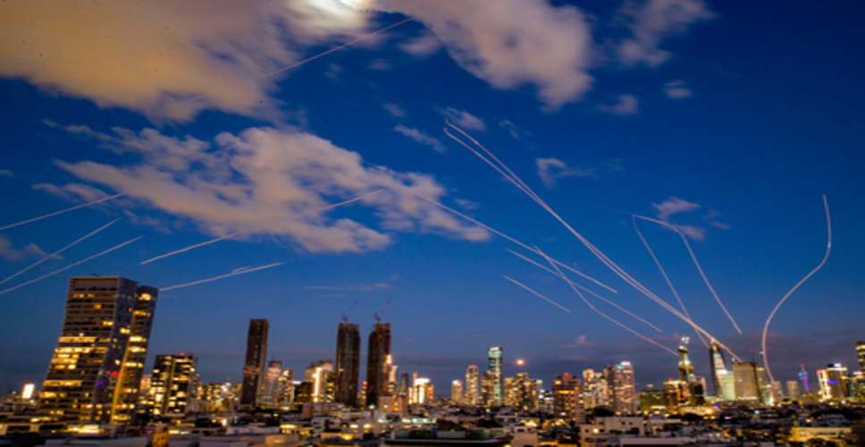 यूएई रक्षा मंत्रालय का दावा, एयर डिफेंस सिस्टम से ईरानी मिसाइल और ड्रोन किए नाकाम