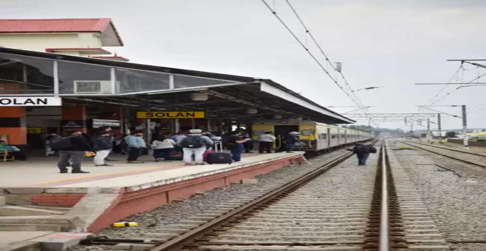 सोलन में पुलिस थाने के पास जोरदार धमाका, इमारतों के शीशे टूटे, दीवारों में पड़ी दरारें