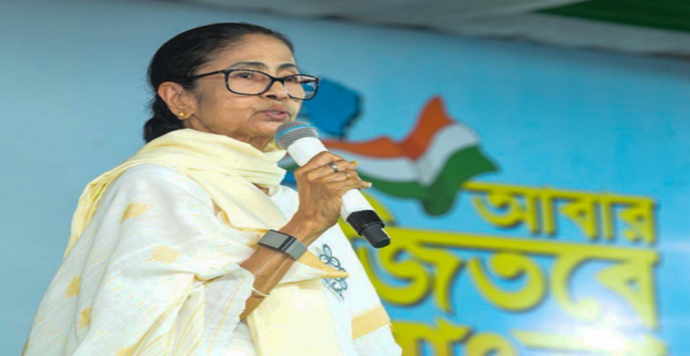 ममता बनर्जी ने भाजपा पर साधा निशाना, बोलीं-छात्रों की आवाज उठाना अराजकता नहीं