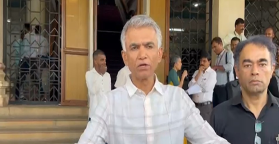 कर्नाटक: मंत्री कृष्णा बायरे गौड़ा ने बताया, मिडिल ईस्ट में फंसे लोग प्राप्त कर सकते हैं मदद