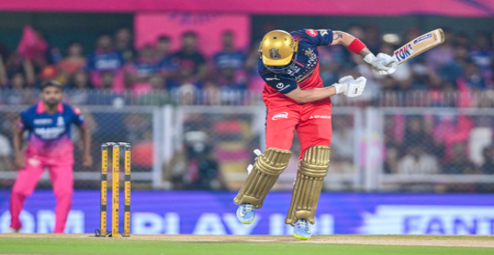 आईपीएल 2026: तीसरी बार 'डक' पर आउट हुए फिल साल्ट, नाम जुड़ा शर्मनाक रिकॉर्ड