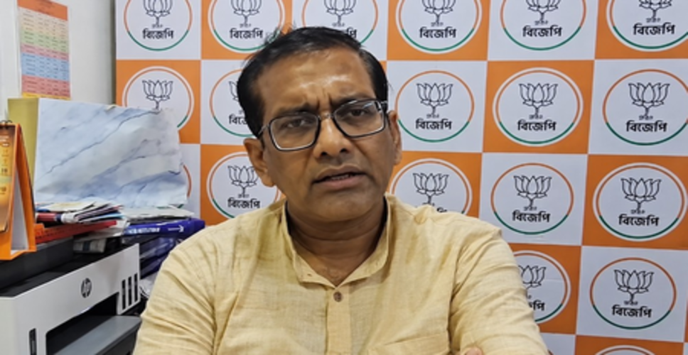 अभिषेक बनर्जी पर हमले को लेकर बोले देबजीत सरकार, 15 साल की तानाशाही का नतीजा है जनता का गुस्सा