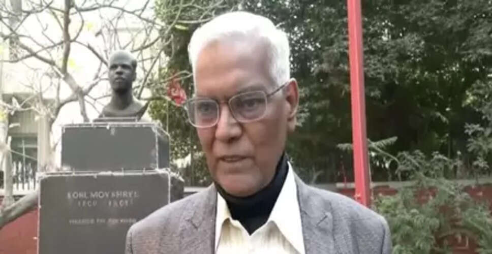 वंदे मातरम को हमें सम्मान देना चाहिए: डी राजा