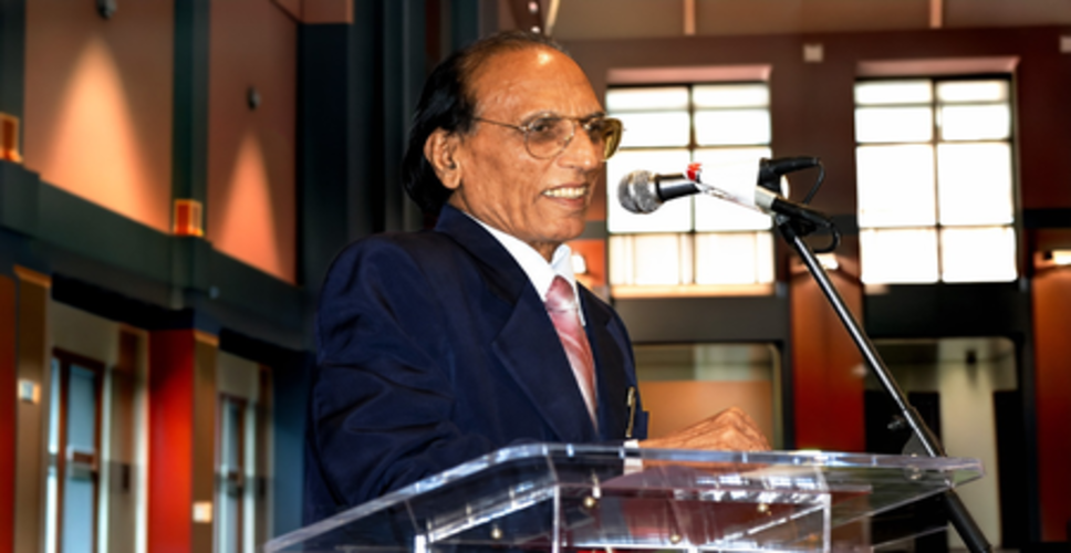 'यूं कोई बेवफा नहीं होता' कहा और दुनिया को अलविदा कह पाठकों संग 'बेवफाई' कर गए बशीर बद्र