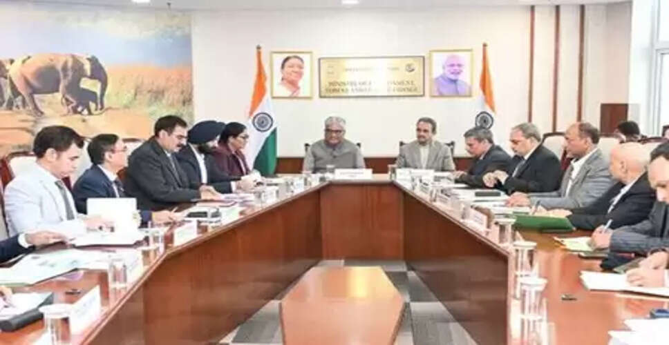 एनसीआर में वायु प्रदूषण पर हाई-लेवल बैठक: भूपेंद्र यादव ने दिल्ली सरकार के एक्शन प्लान की समीक्षा की