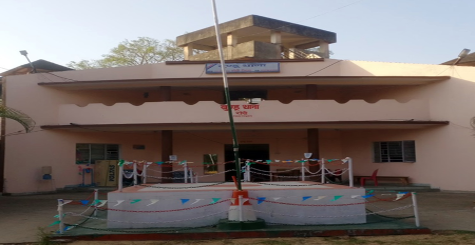 रांची: बुंडू में पेड़ से लटकता मिला युवक-युवती का शव, गुत्थी सुलझाने में जुटी पुलिस