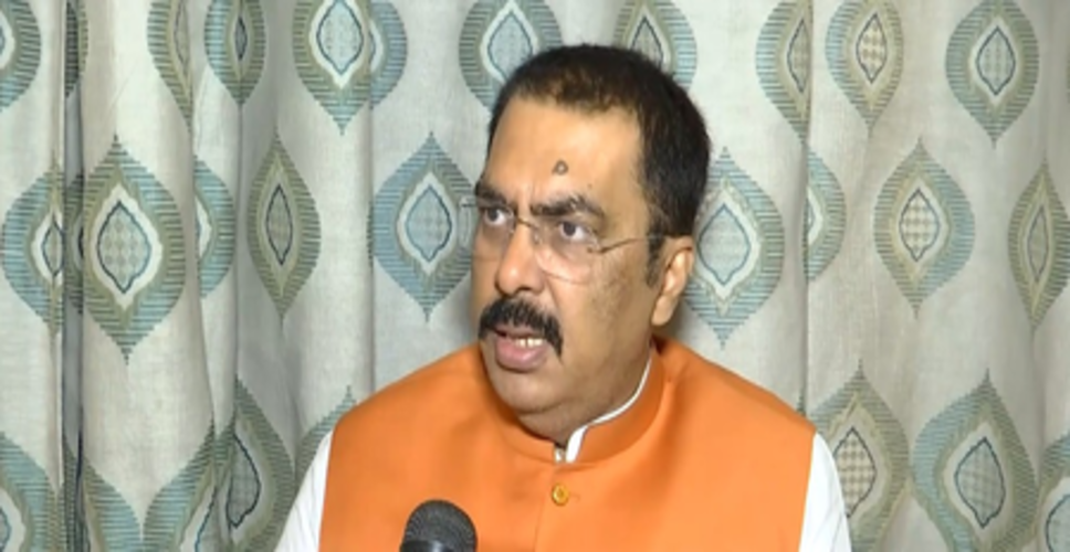 अखिलेश यादव मुस्लिम महिलाओं को टिकट दें, उन्हें कोई नहीं रोक रहाः संजय सरावगी