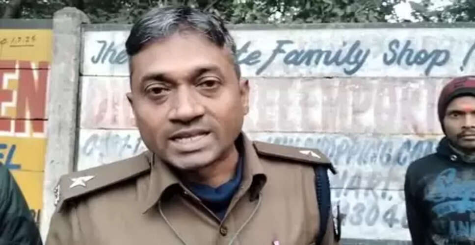 झारखंड: जमशेदपुर में ट्रैफिक जांच के दौरान हंगामा, पुलिस की कथित धक्का-मुक्की से स्कूटी सवार महिला घायल