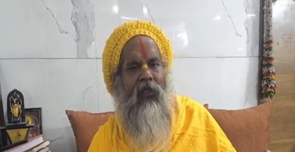 'पशुपति सील' विवाद: भक्त चरणदास महाराज बोले- सनातन सभ्यता के प्रमाणों को नकारना गलत