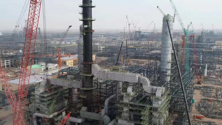 जनवरी 2026 हो सकता है HRRL रिफाइनरी का उद्घाटन, 50 हजार नौकरियों की उम्मीद