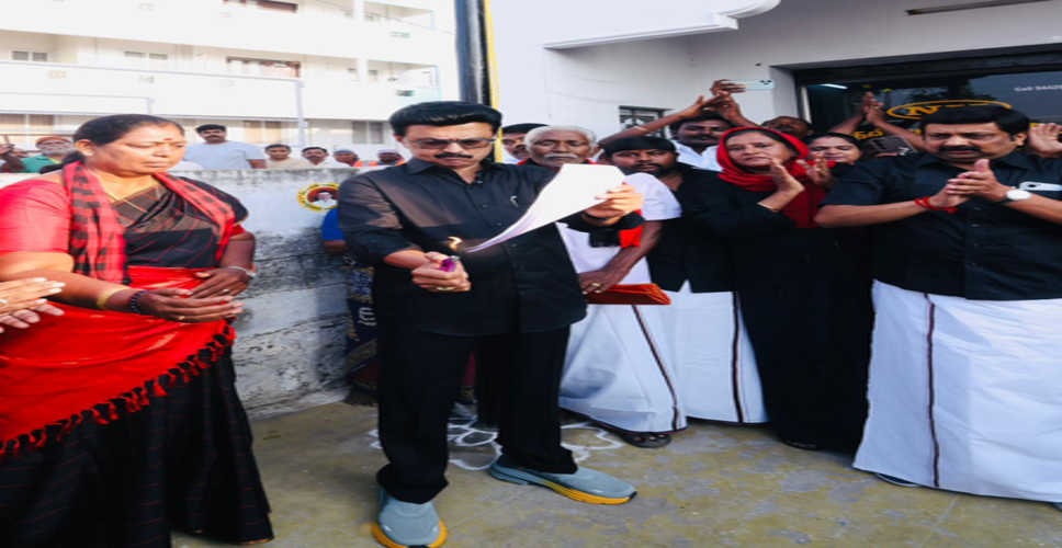 सीएम स्टालिन ने जलाई परिसीमन प्रस्ताव की प्रति, काला झंडा लगाकर किया विरोध