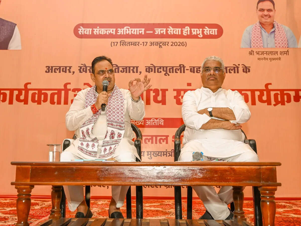 नौकरियों के मुद्दे पर मुख्यमंत्री ने कांग्रेस को घेरा, बोले- 4 लाख युवाओं को रोजगार देने के लक्ष्य पर उठाए गए थे सवाल