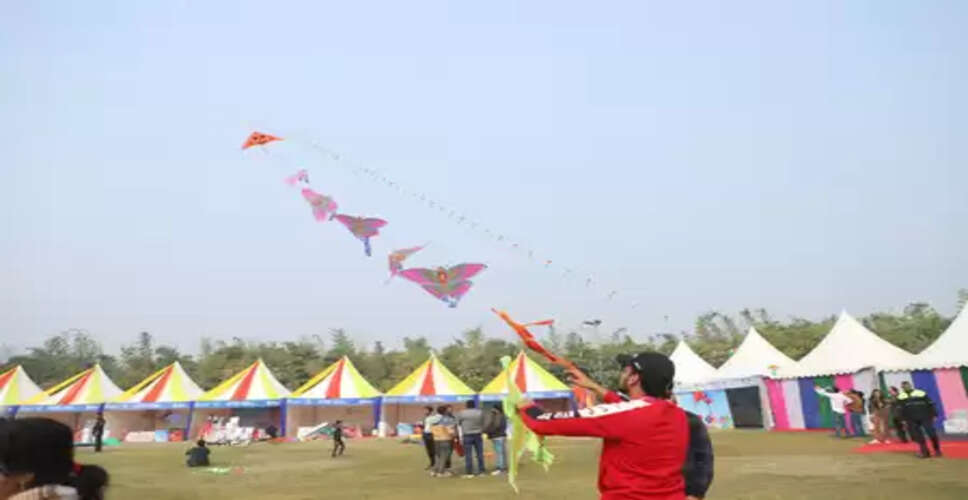 दिल्ली के उपराज्यपाल वीके सक्सेना ने पतंग महोत्सव की लोकप्रियता पर जताई खुशी