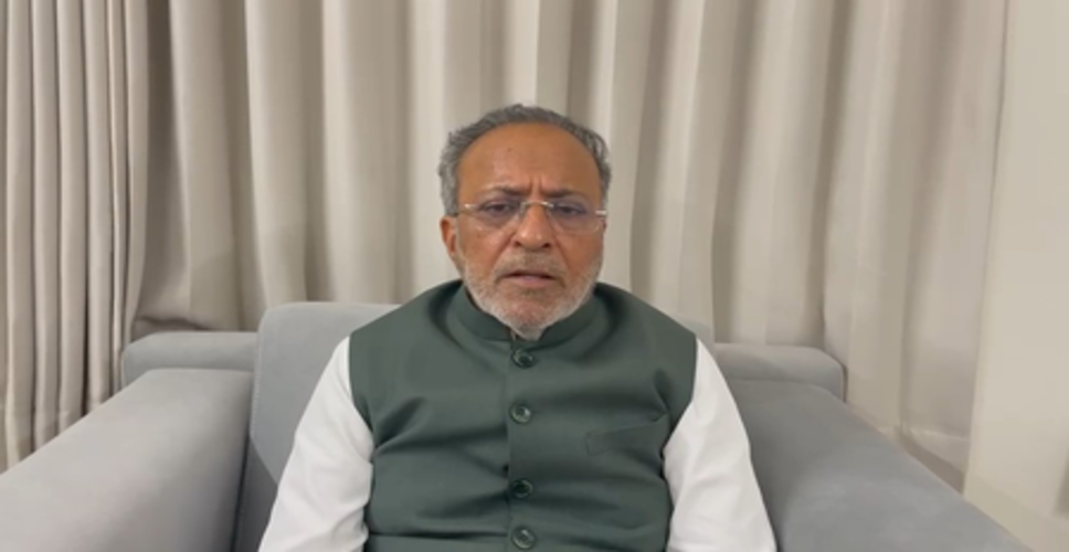 गुजरात: गिर में बेबेसिया संक्रमण से कई शेरों की मौत की आशंका, 17 वयस्क शेर आइसोलेट किए गए