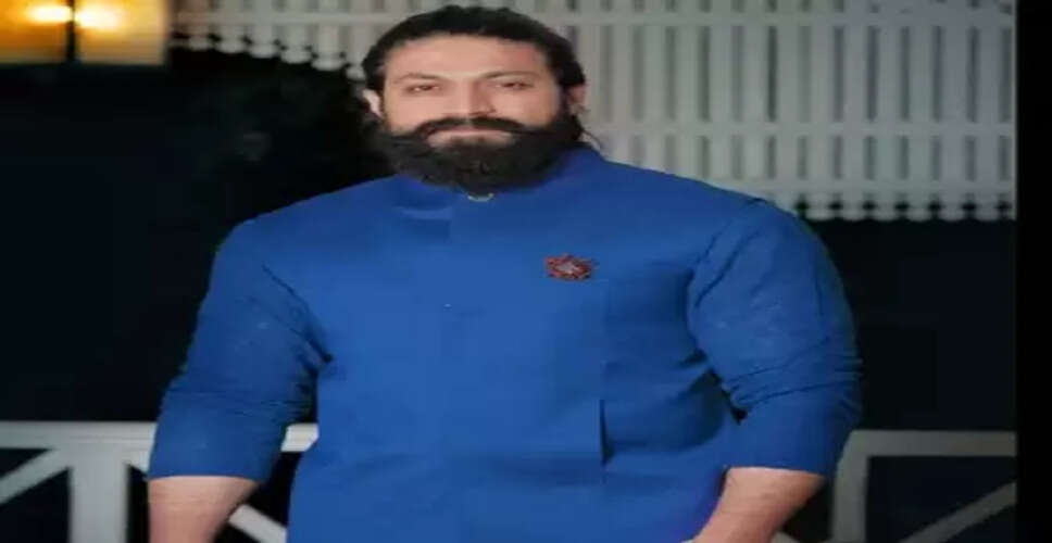 एक्टर यश की मां पुष्पा पर जमीन हड़पने का आरोप, कोर्ट के आदेश पर परिसर खाली कराया