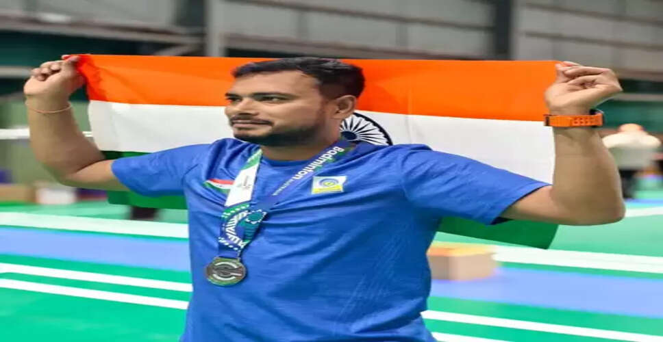 मनोज सरकार: कभी रैकेट खरीदने के लिए नहीं थे पैसे, चुनौतियों से लड़कर देश को पैरालंपिक में दिलाया था मेडल