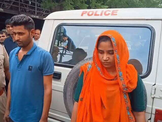 प्रेमी से शादी के लिए पत्नी ने पति को जहर दिया, वीडियो में जाने पीहर की घटना से सीखा तरीका; जूस में मिलाकर पिलाया जहर