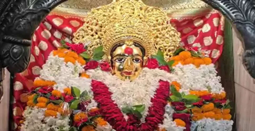 नवरात्र विशेष : भगवती को अति प्रिय ये लाल फल, सेहत के लिए वरदान से कम नहीं