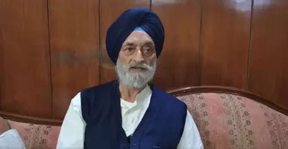 पंजाब: व्हाट्सएप कॉल से 76 लाख की ठगी, पूर्व आईएएस अधिकारी ने सुनाई आपबीती