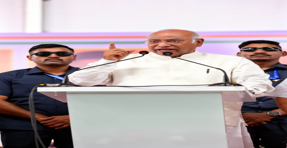 पुडुचेरी को पूर्ण राज्य का दर्जा दिया जाना चाहिए: मल्लिकार्जुन खड़गे