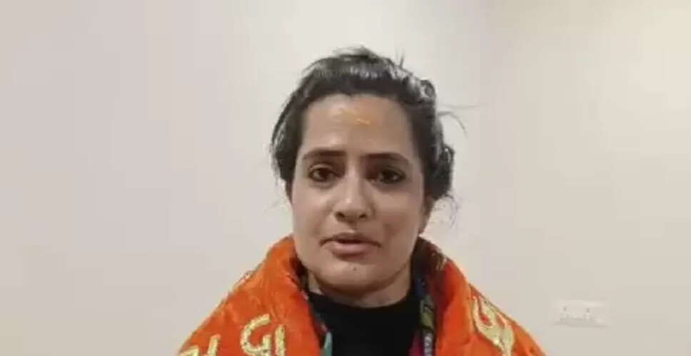 बाबा महाकाल की भस्म आरती में शामिल होकर मंत्रमुग्ध हुईं सोना महापात्रा, शेयर किया अनुभव