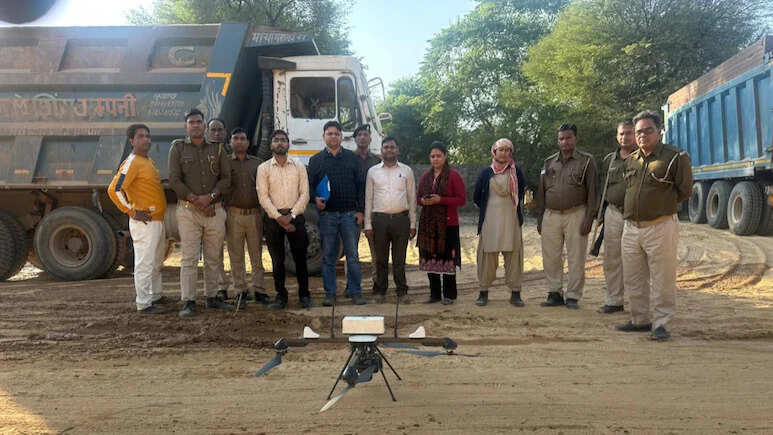 जयपुर में ड्रोन की नजर से खुला स्टोन क्रेशरों का काला खेल, 12 यूनिटों पर लगाया 80 लाख से ज्यादा जुर्माना