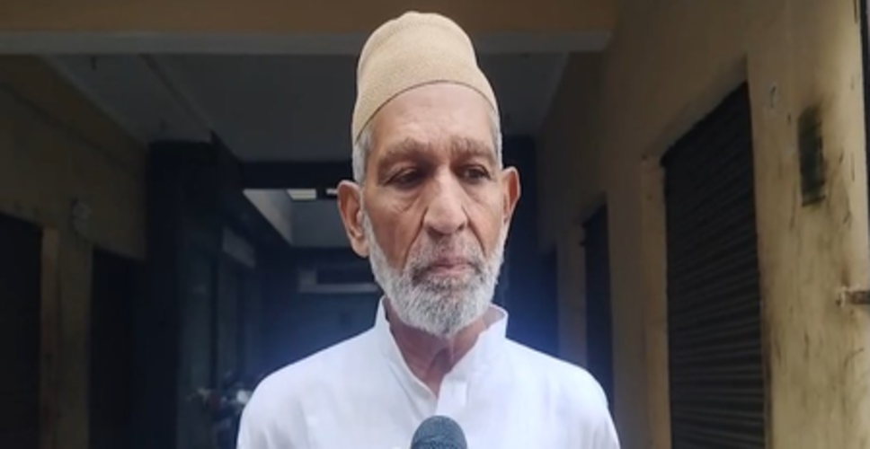 संभल में दो शिफ्टों में पढ़ी गई नमाज, शाही जामा मस्जिद के अध्यक्ष ने अमन चैन की मांगी दुआ