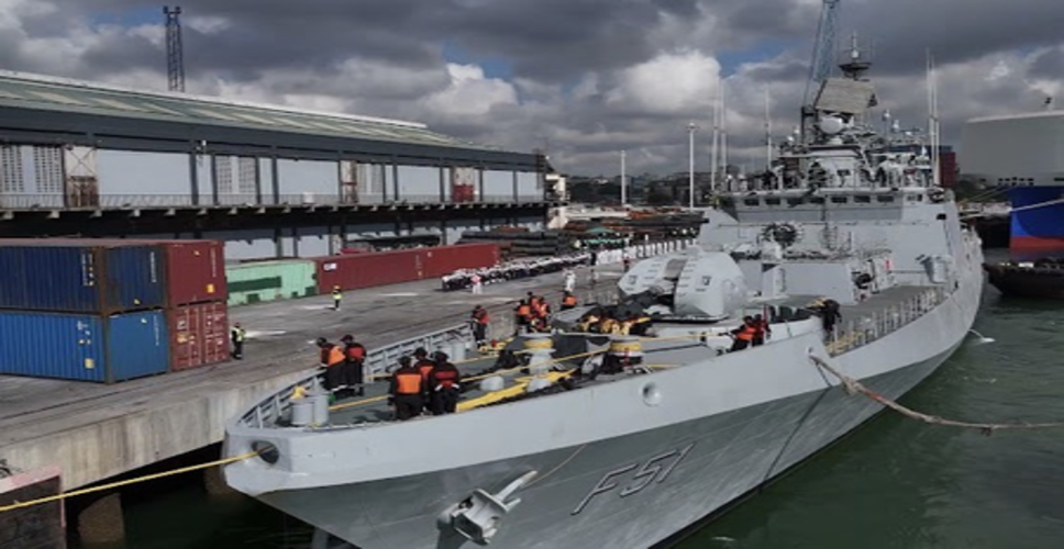 तंजानिया के दार-ए-सलाम पहुंचा भारतीय युद्धपोत आईएनएस त्रिकंद