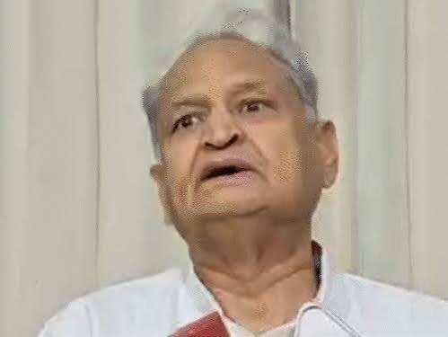 पचपदरा रिफाइनरी पर सियासी घमासान तेज: गहलोत-राठौड़ में ‘X वार’, वीडियो में देंखे शिलान्यास को लेकर कांग्रेस-बीजेपी आमने-सामने
