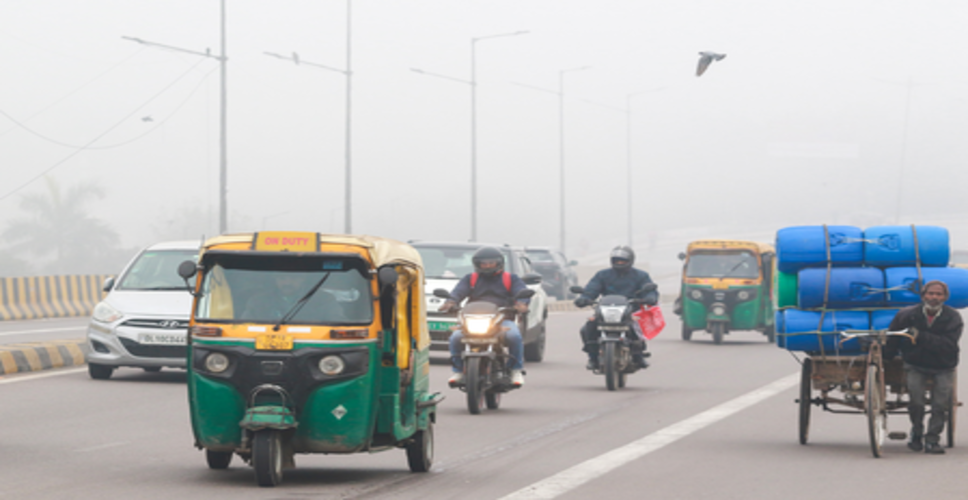 मौसम ने बदला फिर मिजाज, उत्तर पश्चिमी भारत की पहाड़ियों पर हो रही बर्फबारी का असर अब मैदानी इलाकों में