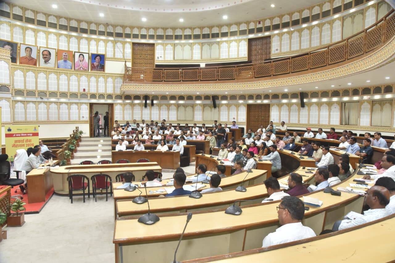 जयपुर में अब तक का सबसे बड़ा सफाई अभियान, वीडियो में देंखे 13 जोन और 150 वार्डों में एक साथ चलेगी ‘सफाई सेवा मैराथन 2026’