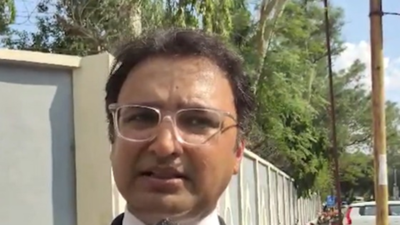 पनामा पेपर्स मामले में राहुल गांधी ने तथ्यात्मक भूल मानते हुए अदालत में जताया खेद: अधिवक्ता संकल्प कोचर